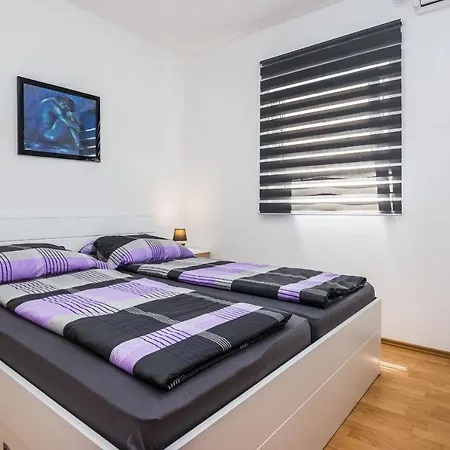 Jerkovic Apartment Vir